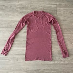 Lululemon Swiftly Tech Long-Sleeve
